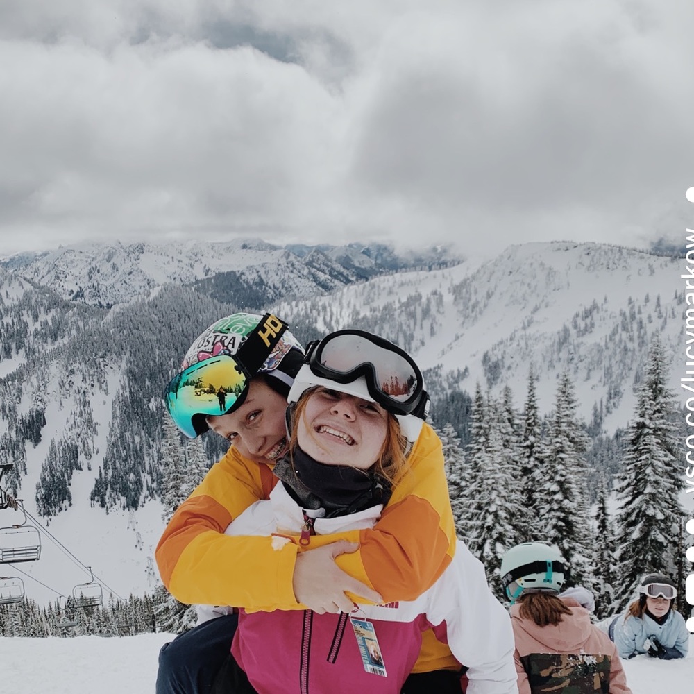 Meet your Posher, Lucy